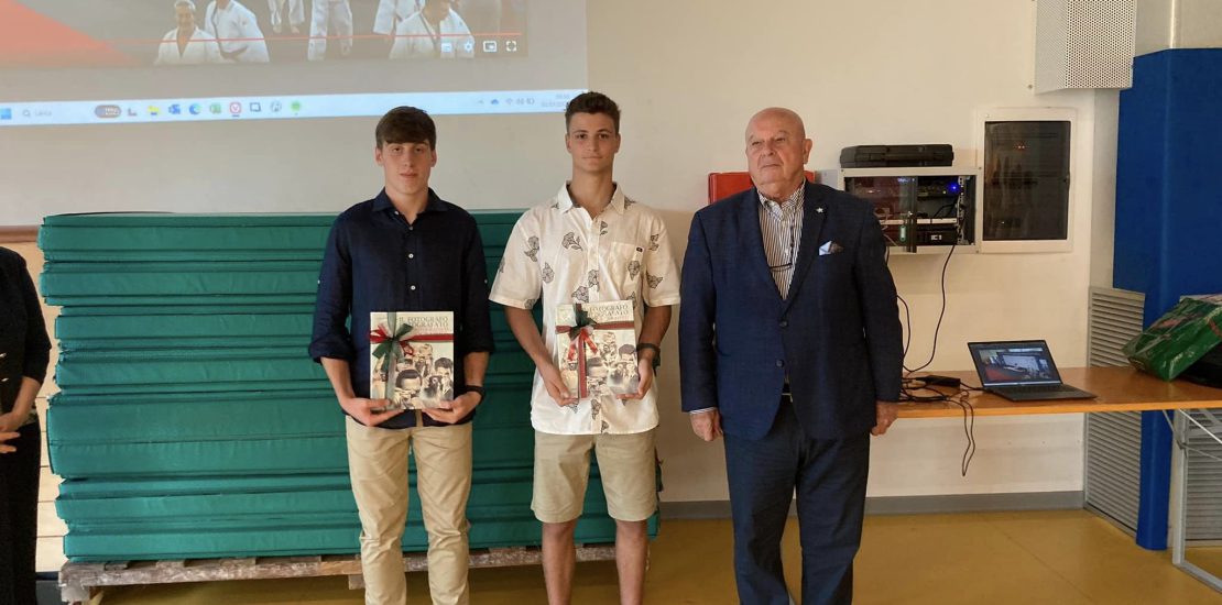 assessore-piva-e-bone-1110×550 Festa di fine anno per la Polisportiva Villanova Judo Libertas