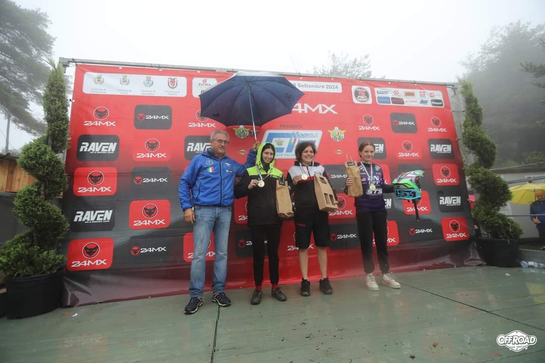 podio italiano enduro