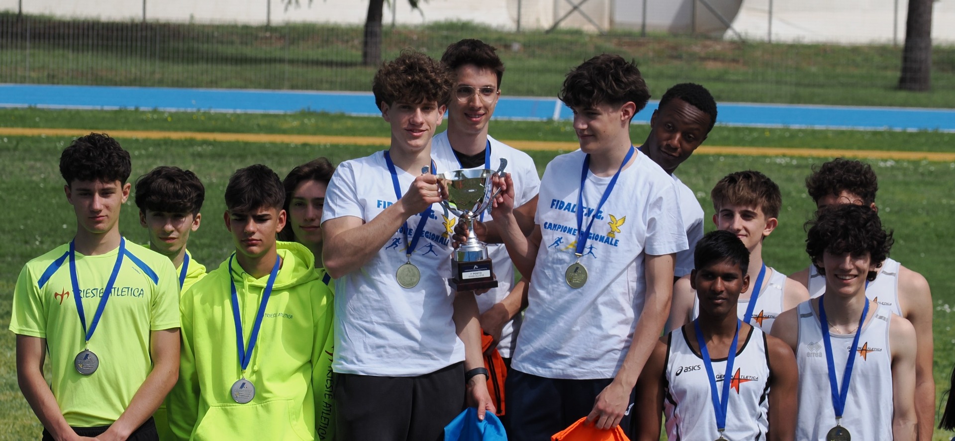 4×400