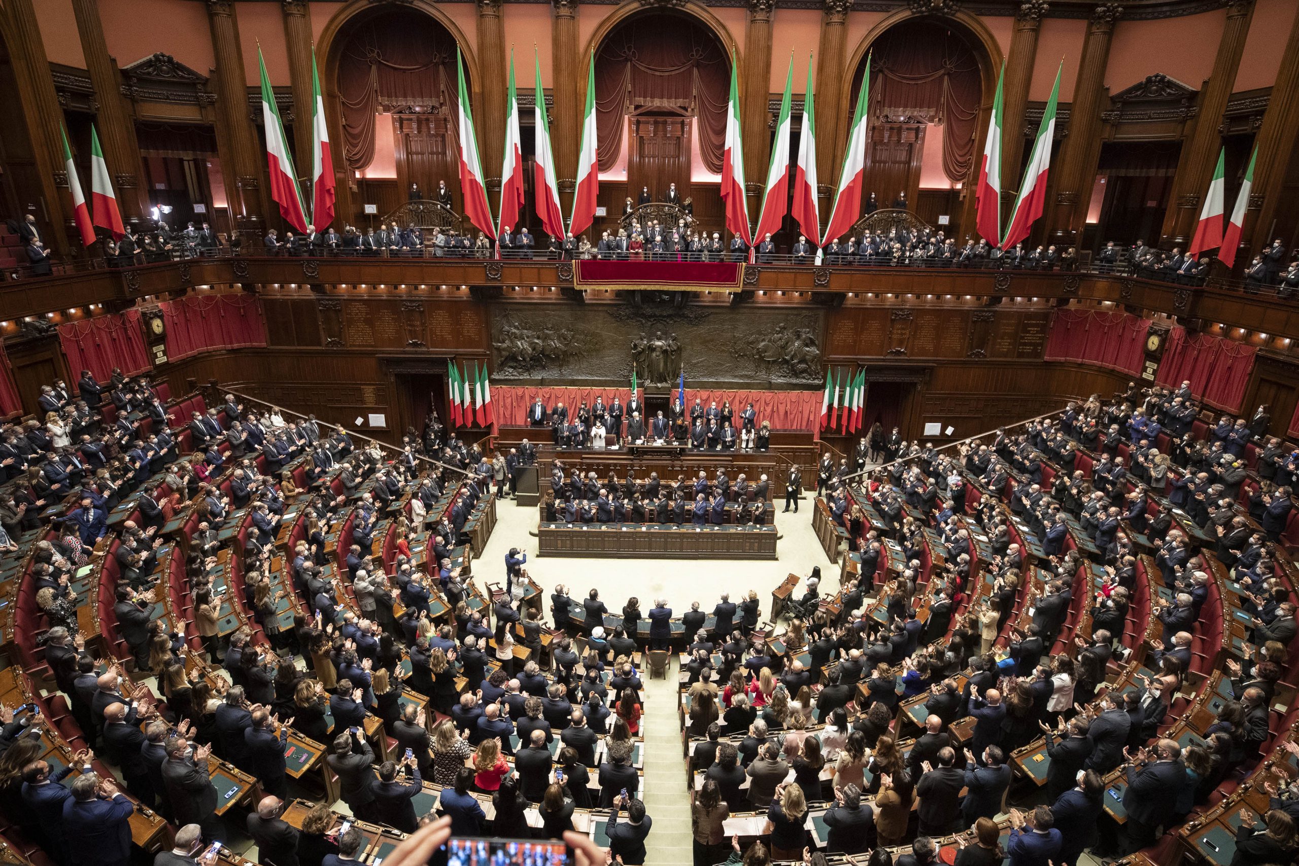 Camera_dei_deputati_Aula_Palazzo_Montecitorio_Roma (1)